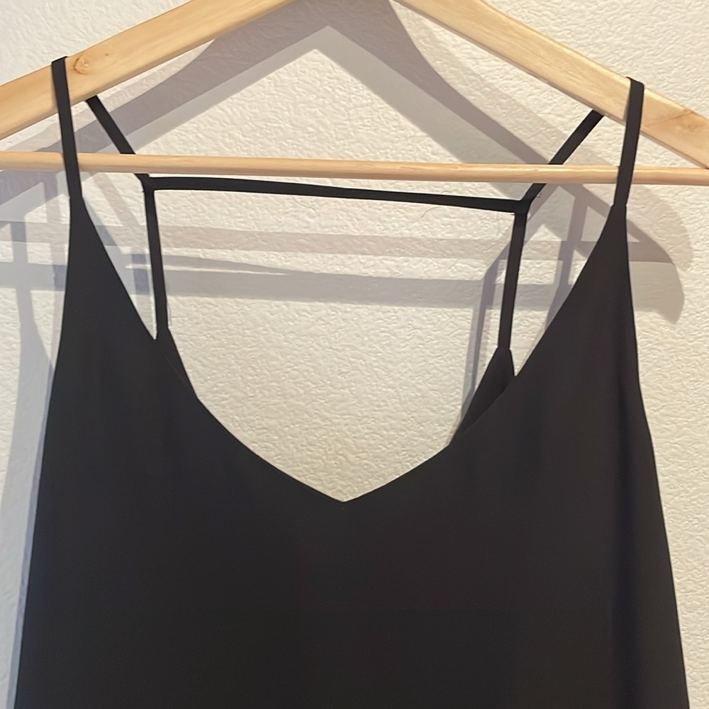 H&M Camisole Deep V Neck Tanktop Blouse, Black Size 14 - Picture 2 of 7